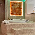 Apartamento Salt Center *
